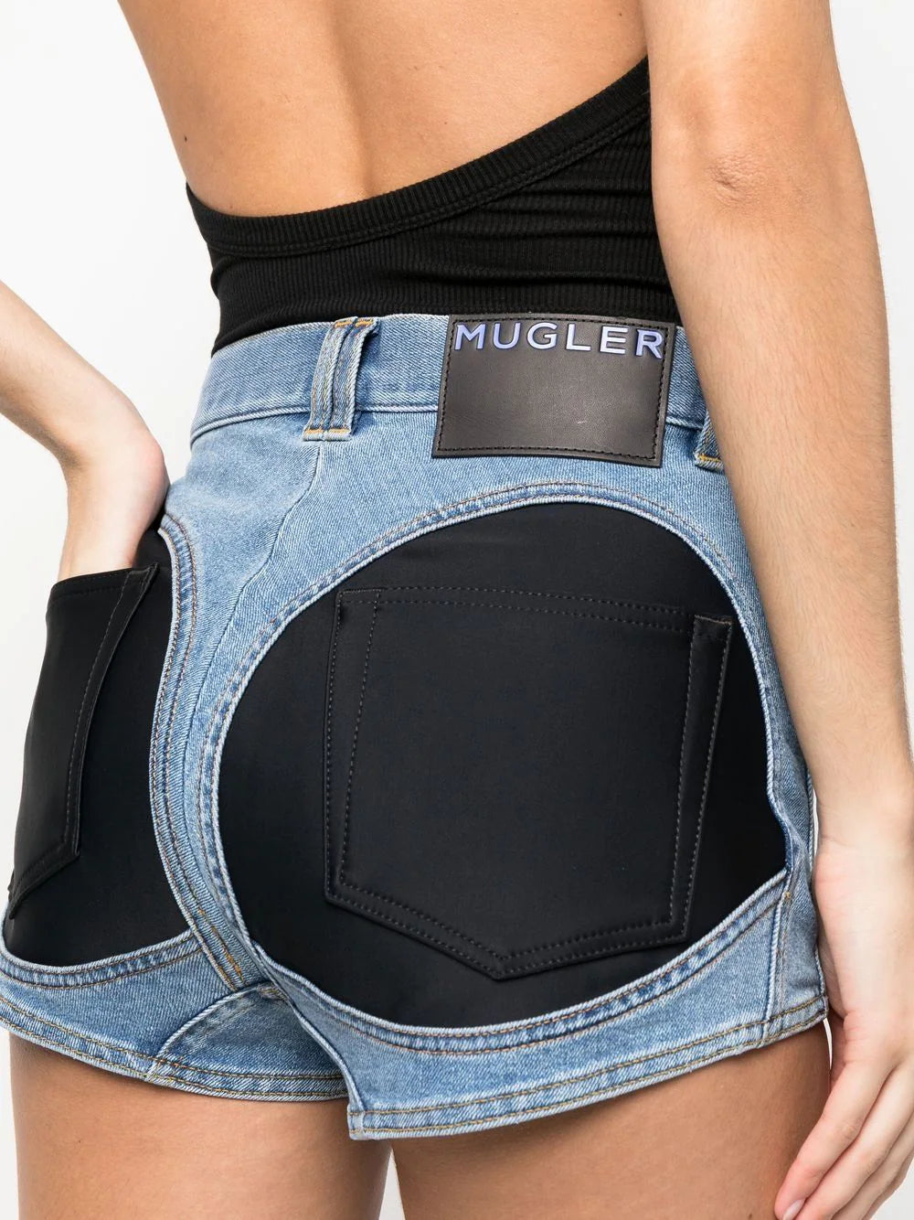 MUGLER short en jean à coutures contrastantes