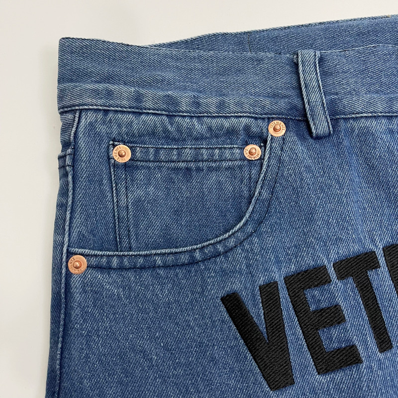 VETEMENTS Jeans Logo Brodé Homme Femme Straight Denim Pantalon