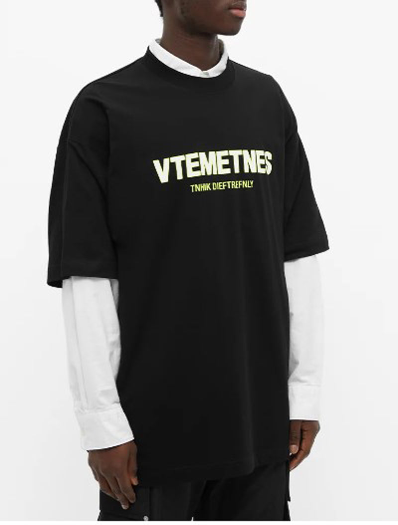 VETEMENTS T-shirt surdimensionné avec lettres Slogans à manches courtes en vrac col rond