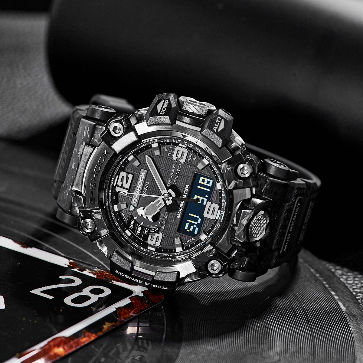 CASIO G shock MASTER OF G - LAND MUDMASTER montre de sport étanche saphir antimagnétique et antichoc à énergie solaire